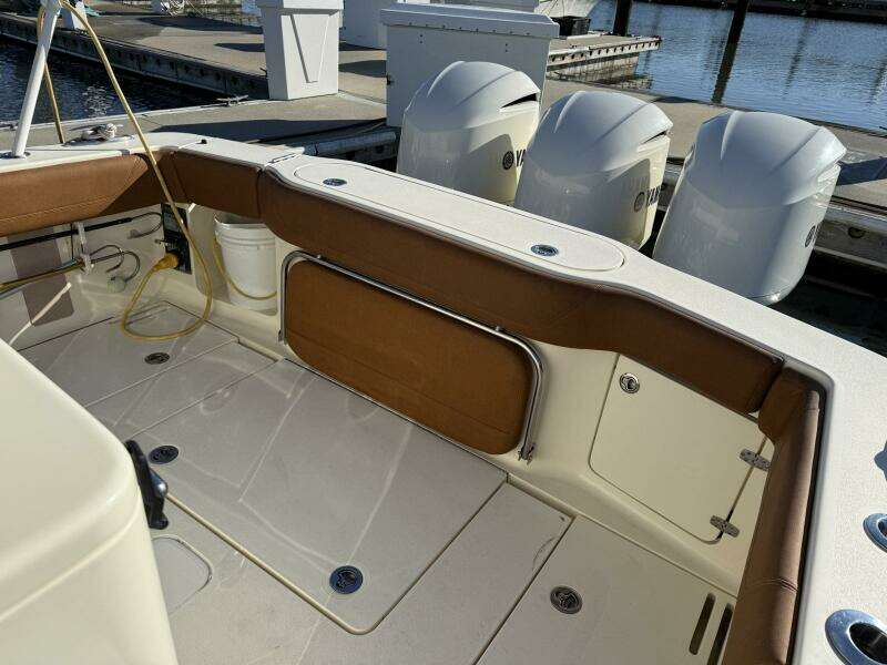 Electric Arc 35ft Scout Yacht For Sale