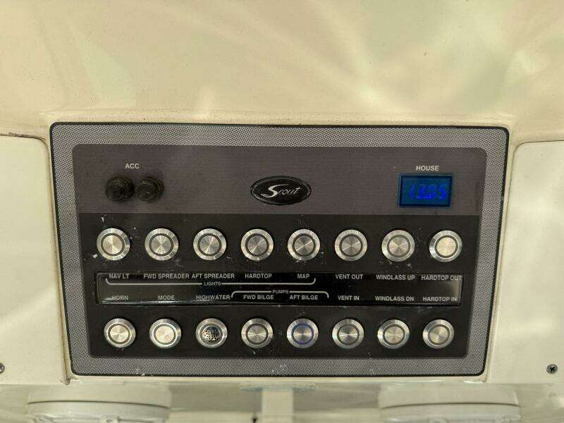 Electric Arc 35ft Scout Yacht For Sale