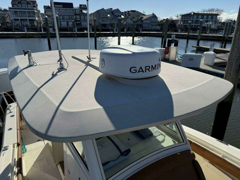 Electric Arc 35ft Scout Yacht For Sale