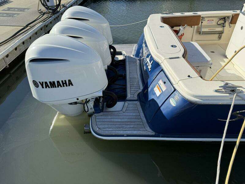 Electric Arc 35ft Scout Yacht For Sale