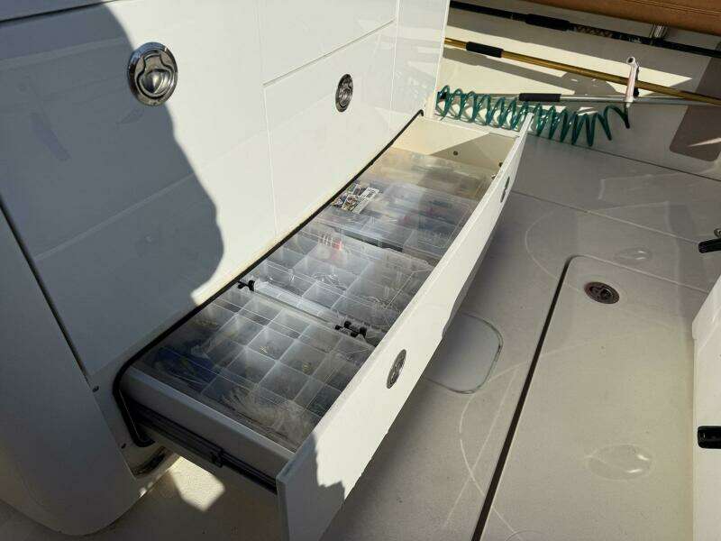 Electric Arc 35ft Scout Yacht For Sale