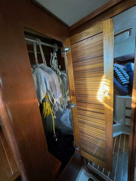 38ft Irwin Yacht For Sale