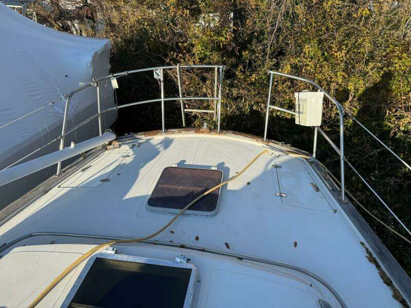 38ft Irwin Yacht For Sale