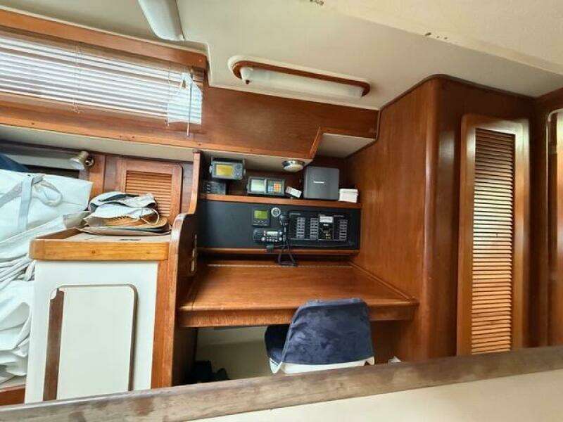 38ft Irwin Yacht For Sale