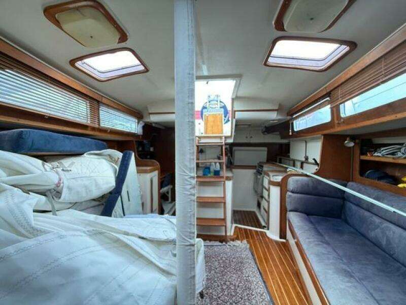 38ft Irwin Yacht For Sale