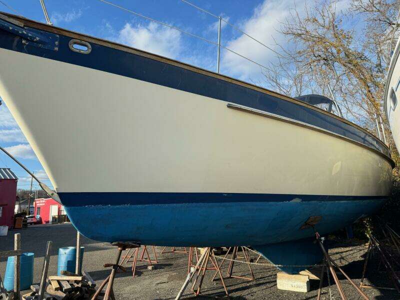 38ft Irwin Yacht For Sale