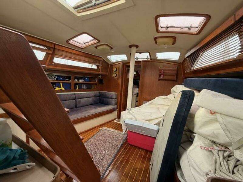 38ft Irwin Yacht For Sale