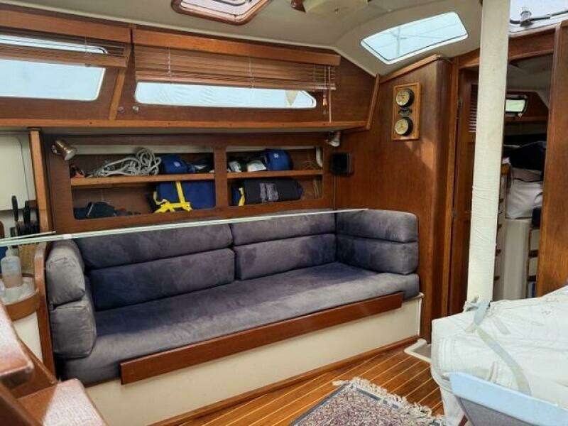 38ft Irwin Yacht For Sale