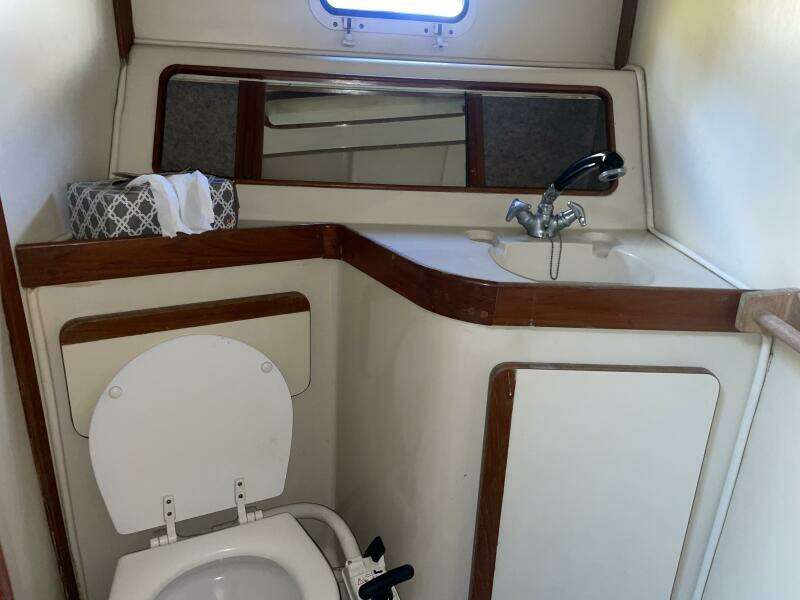 38ft Irwin Yacht For Sale