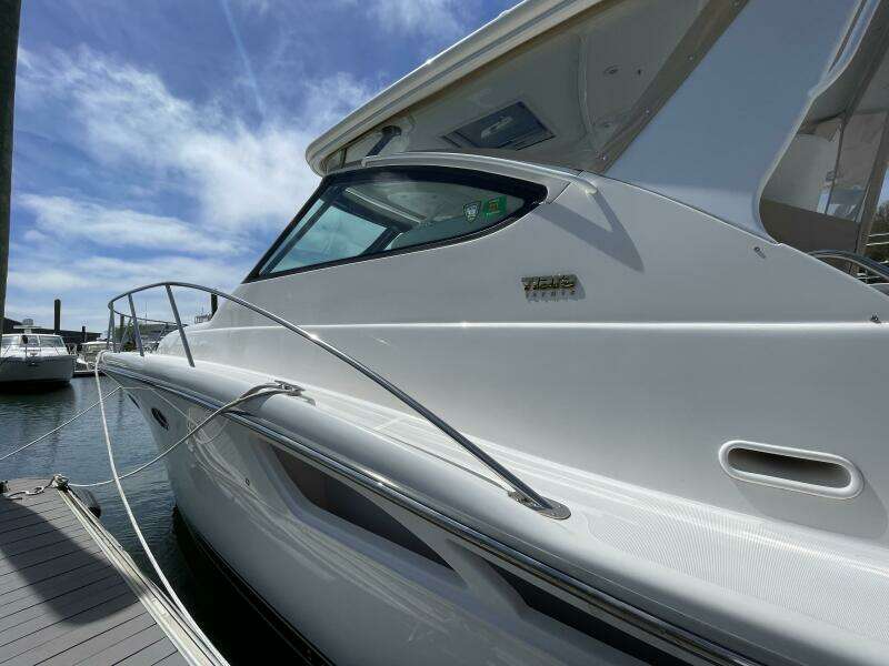 42ft Tiara Yachts Yacht For Sale