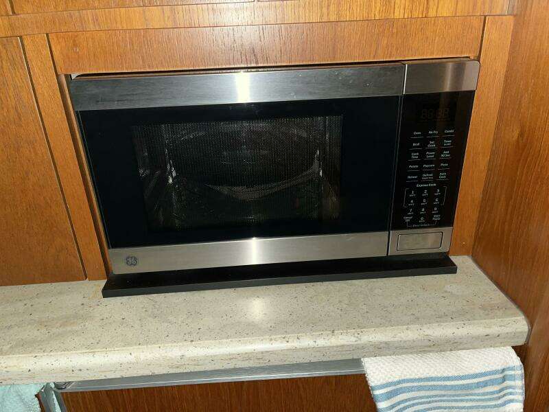 42ft Tiara Yachts Yacht For Sale