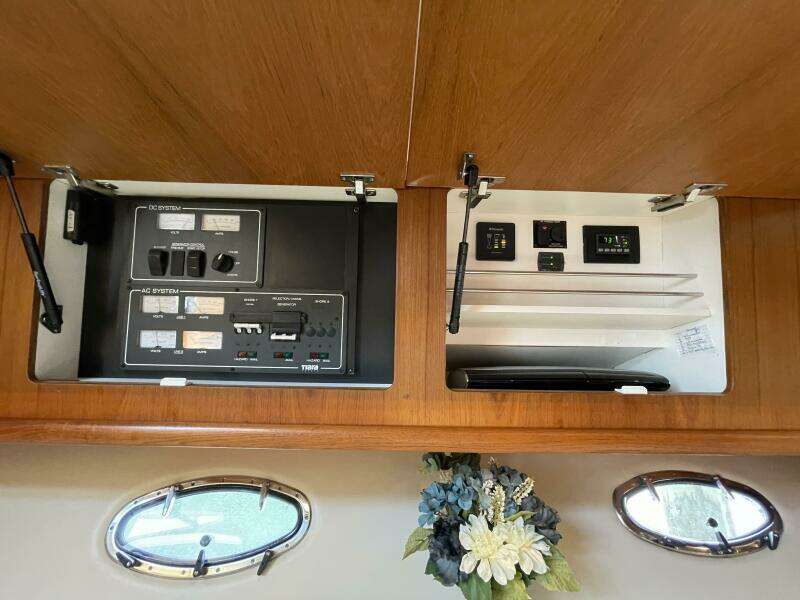 42ft Tiara Yachts Yacht For Sale