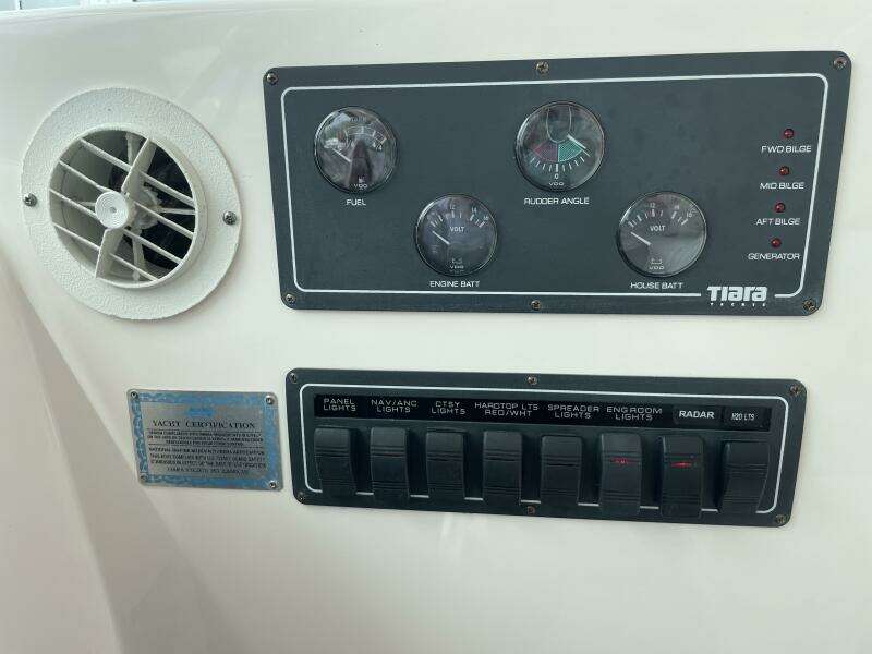 42ft Tiara Yachts Yacht For Sale