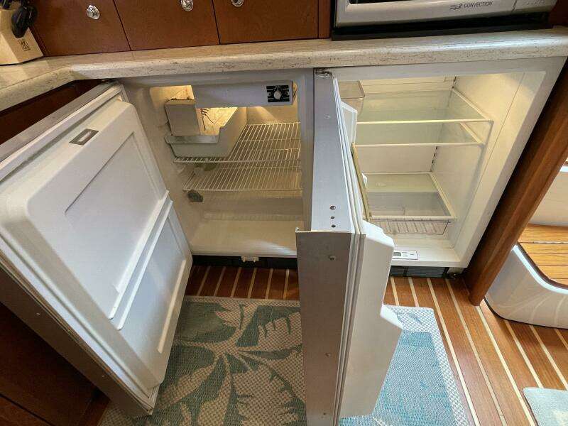 42ft Tiara Yachts Yacht For Sale