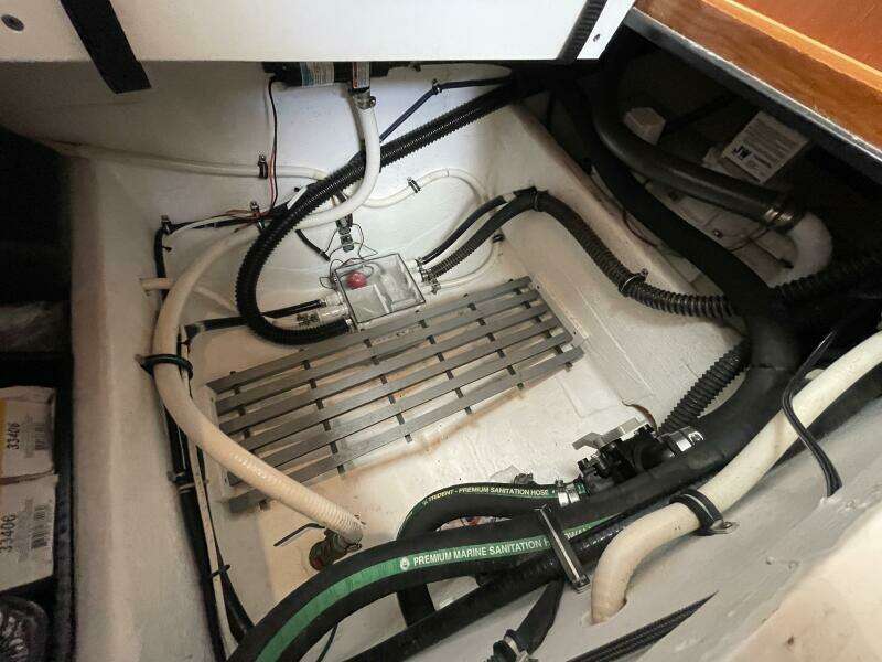 42ft Tiara Yachts Yacht For Sale