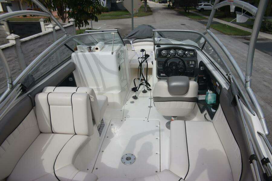 23ft Yamaha Boats Yacht For Sale
