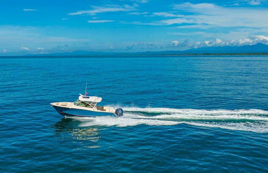 2020 Grady-White 375 Freedom DOS AMIGOS