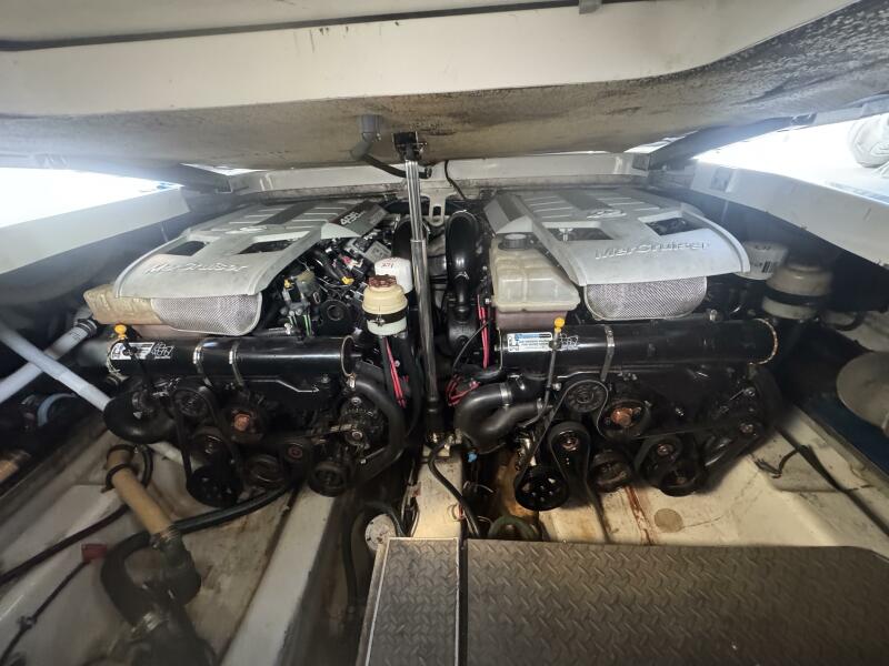 40' 2003 Formula 400 SS