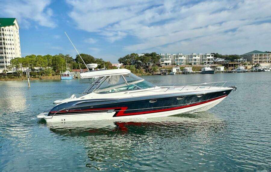 2016 Formula 370 Super Sport- HOODY- Profile