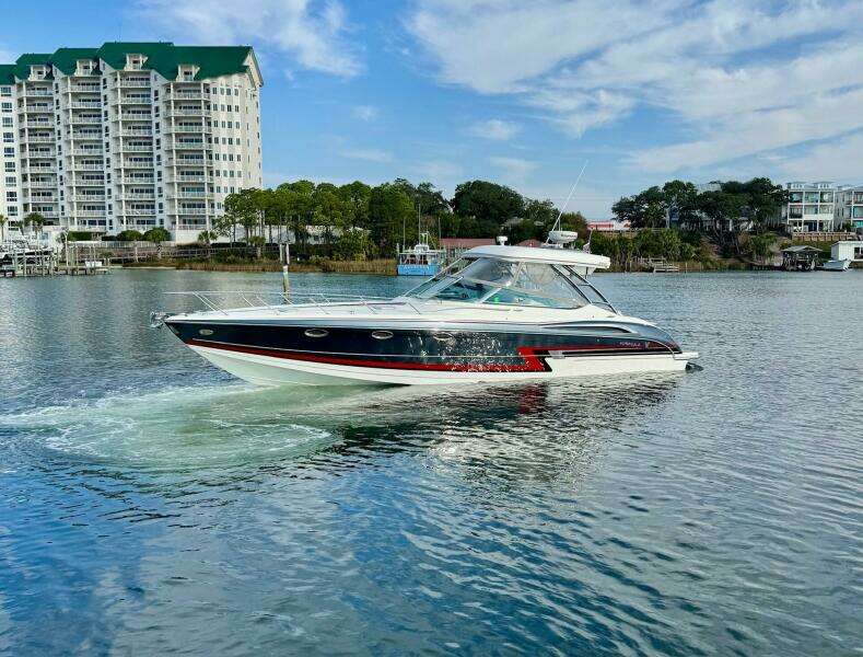 2016 Formula 370 Super Sport- HOODY- Profile