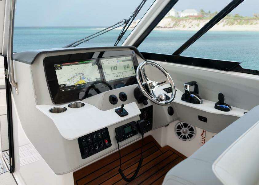 36ft Regal Yacht For Sale