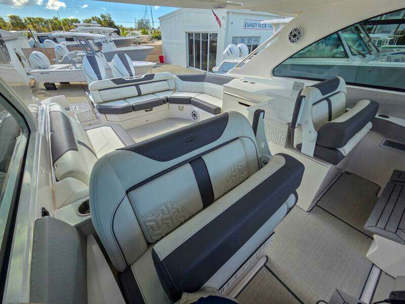 36ft Regal Yacht For Sale