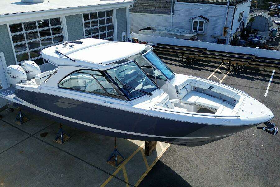 36ft Regal Yacht For Sale