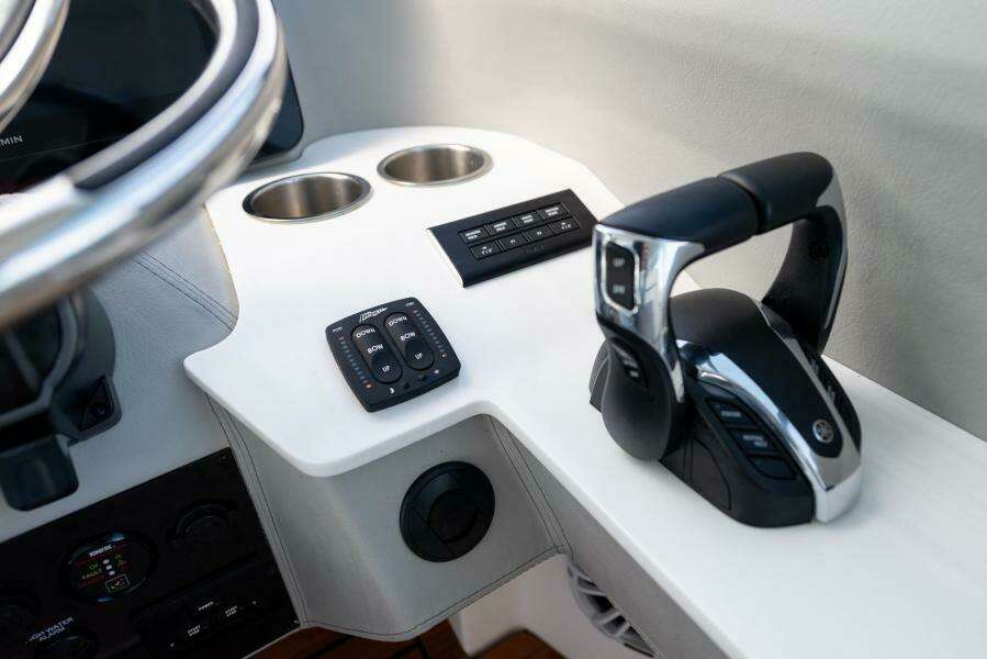 36ft Regal Yacht For Sale