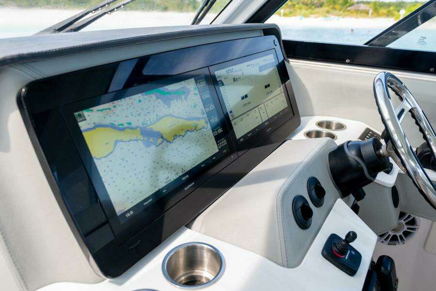 36ft Regal Yacht For Sale