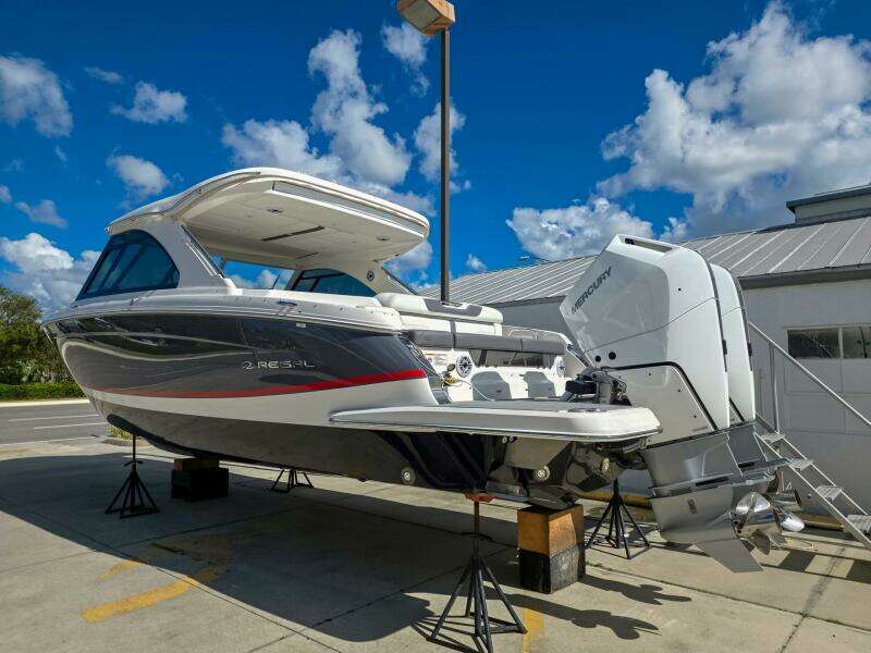 36ft Regal Yacht For Sale