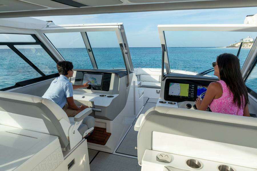 36ft Regal Yacht For Sale