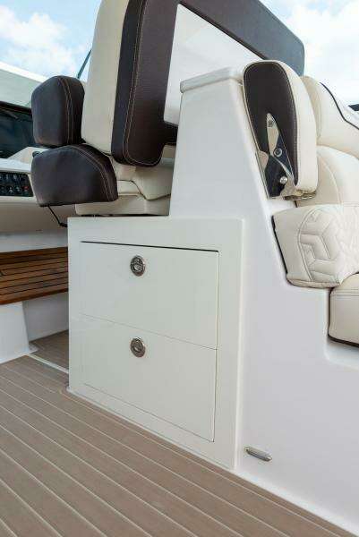 36ft Regal Yacht For Sale