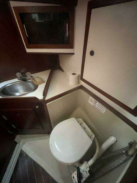 Catherine 43ft C amp C Yacht For Sale