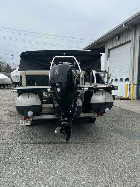 22ft Barletta Yacht For Sale