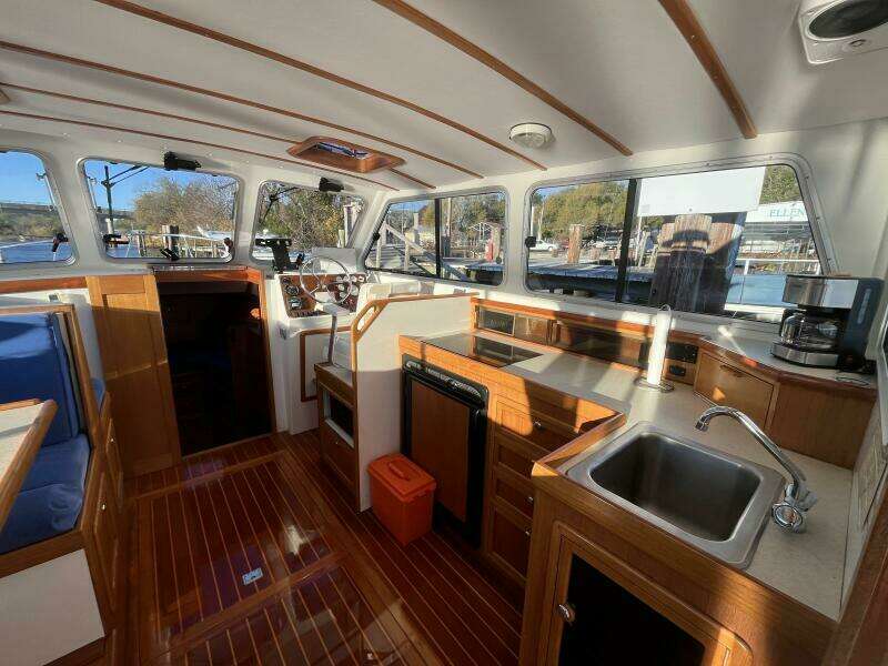 Harmony 40ft Matthews Yacht For Sale