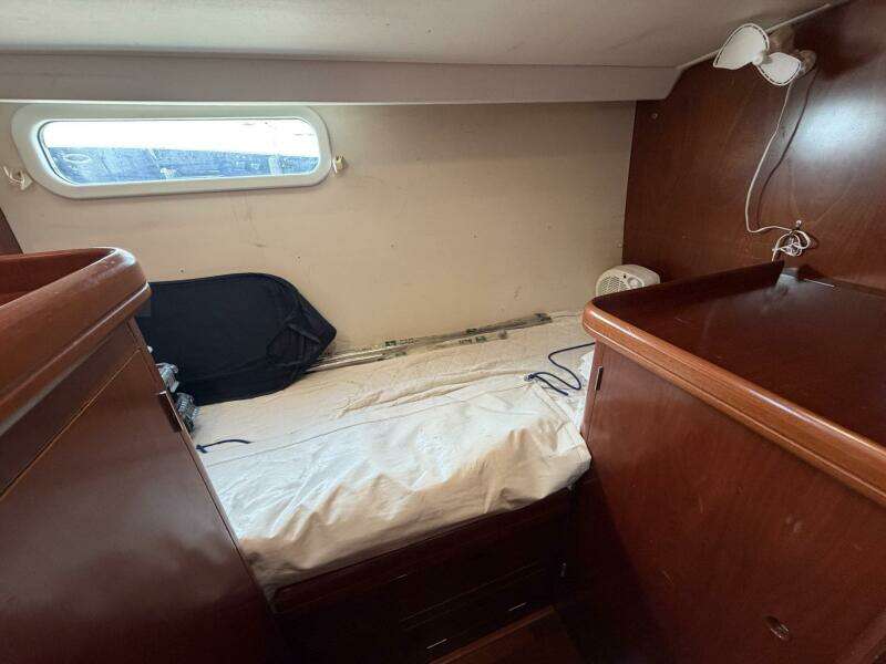 Nae Hassle 57ft Beneteau Yacht For Sale