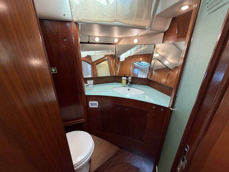 Nae Hassle 57ft Beneteau Yacht For Sale