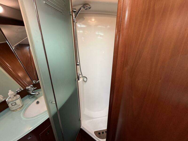 Nae Hassle 57ft Beneteau Yacht For Sale