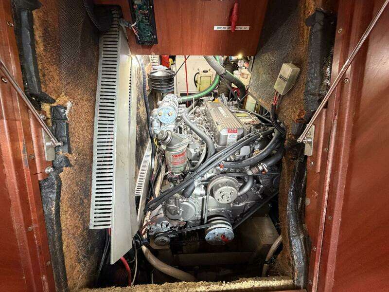 Nae Hassle 57ft Beneteau Yacht For Sale