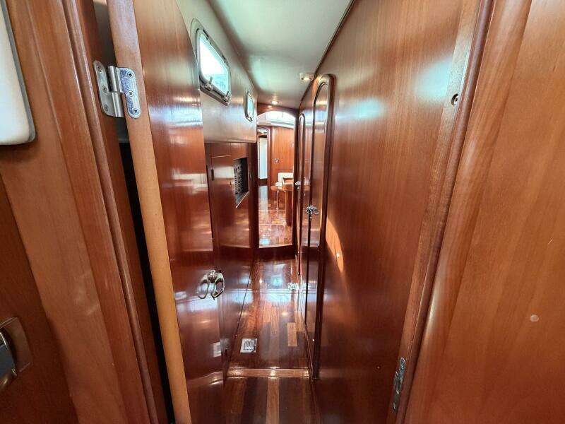 Nae Hassle 57ft Beneteau Yacht For Sale