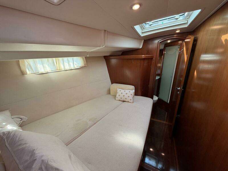 Nae Hassle 57ft Beneteau Yacht For Sale