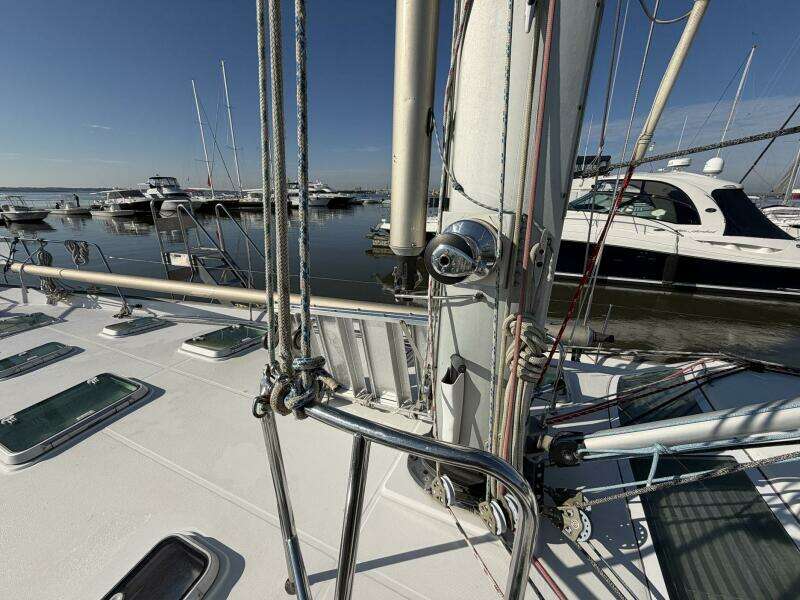 Nae Hassle 57ft Beneteau Yacht For Sale