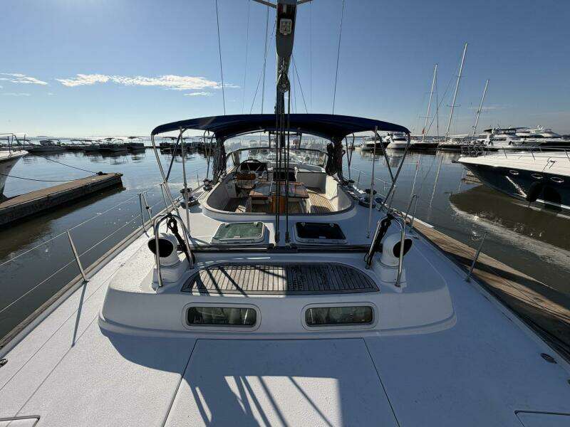 Nae Hassle 57ft Beneteau Yacht For Sale