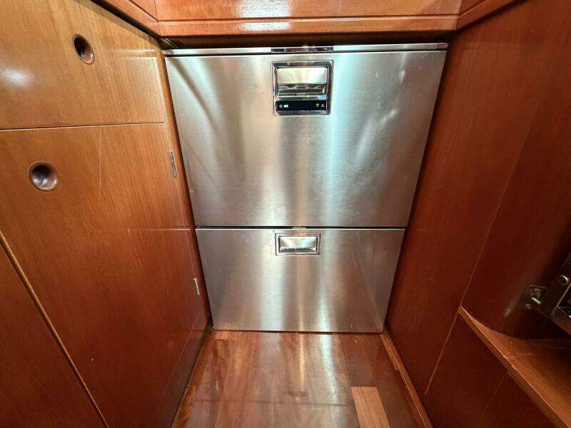 Nae Hassle 57ft Beneteau Yacht For Sale