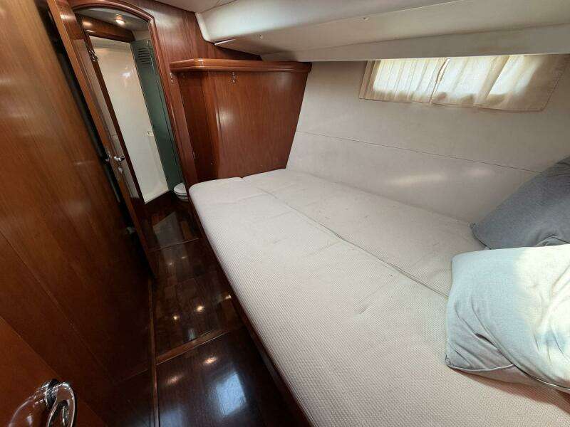 Nae Hassle 57ft Beneteau Yacht For Sale