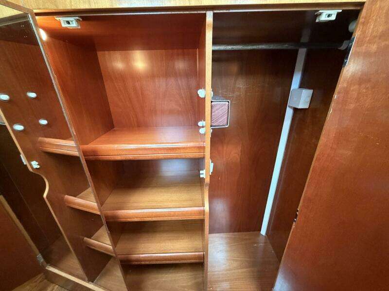 Nae Hassle 57ft Beneteau Yacht For Sale