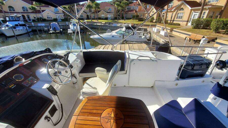Flybridge Starboard