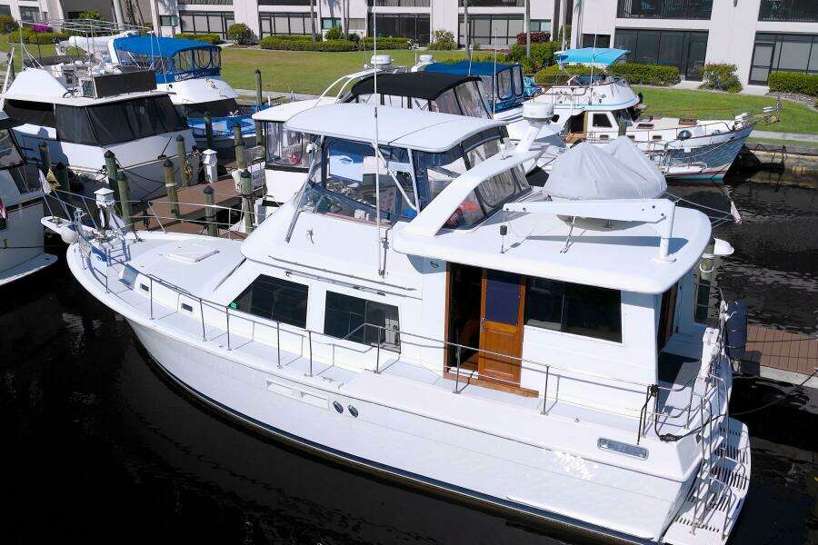 Moonlighter 44ft Gulfstar Yacht For Sale