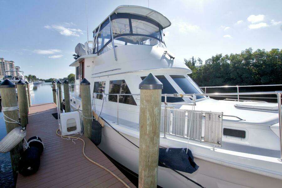 Moonlighter 44ft Gulfstar Yacht For Sale