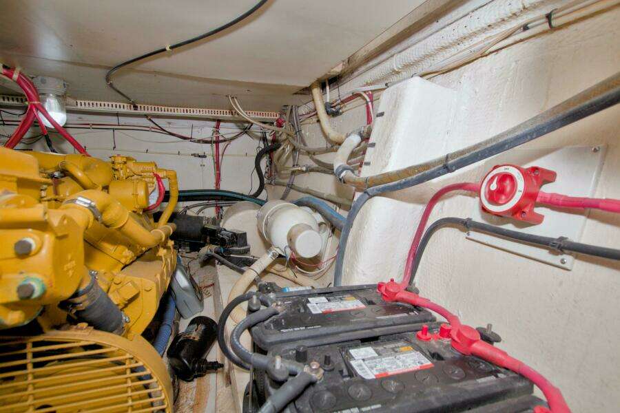 Moonlighter 44ft Gulfstar Yacht For Sale